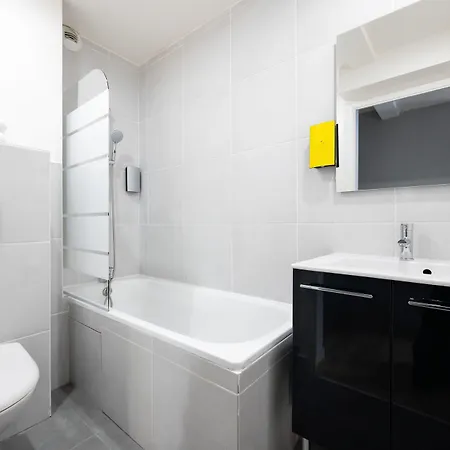 Staycity Gare De L'est Lägenhetshotell 3*