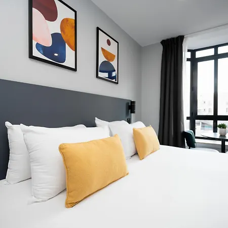 Lägenhetshotell Staycity Gare De L'est 3*