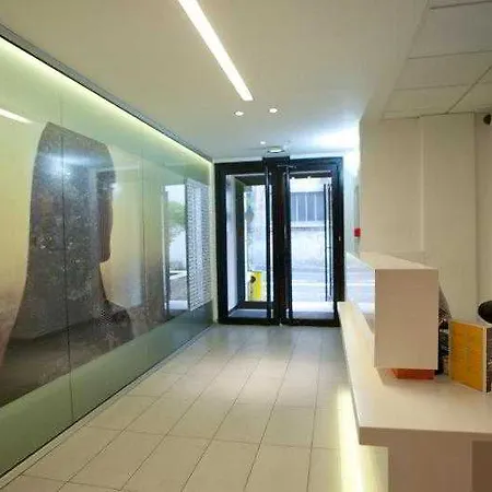 Staycity Gare De L'est Aparthotel 3*