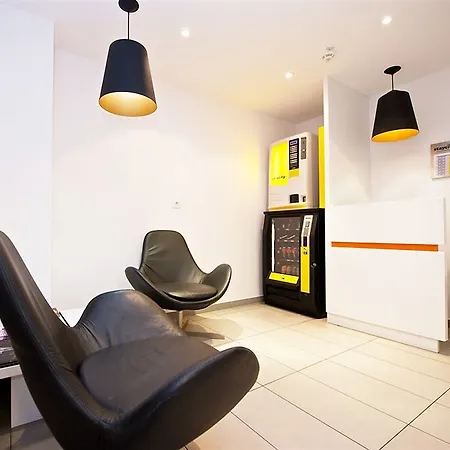 Staycity Gare De L'est Lägenhetshotell 3*
