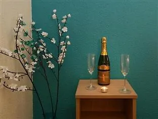 Staycity Gare De L'est Lägenhetshotell 3*